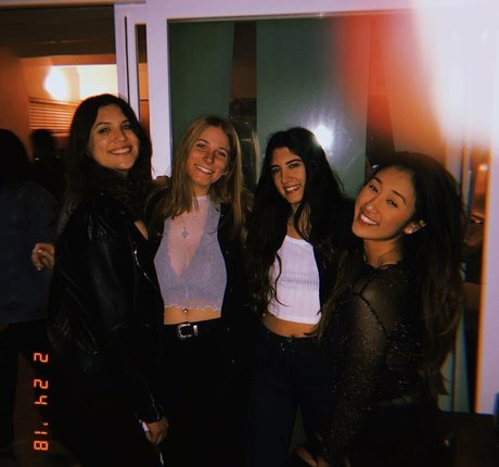 lightskin onlyfans hd pics