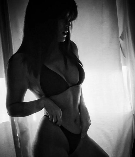 Vicki Walker star nice photos