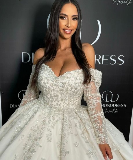 slut milf onlyfans hot sexy archive