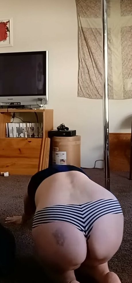 Adia Rayne free model pictures