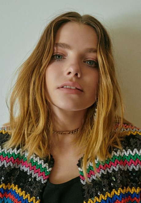 Kristine Froseth hot model pic