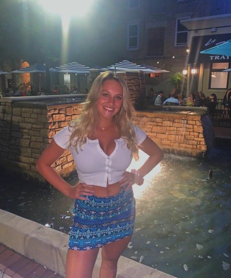 old lady onlyfans beautiful nude pictures