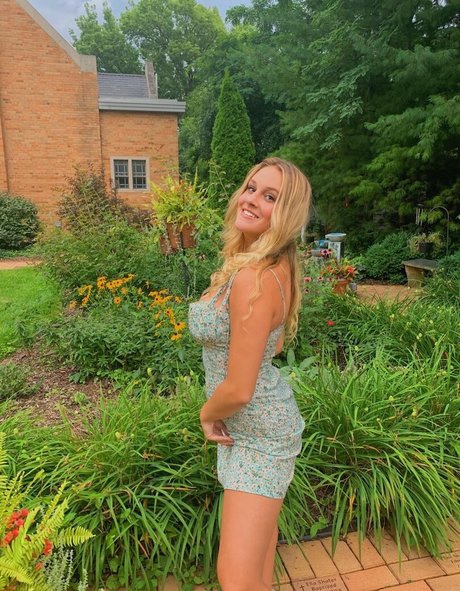 Gracie Diewald star adult img