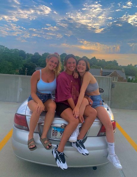 Gracie Diewald hd model img