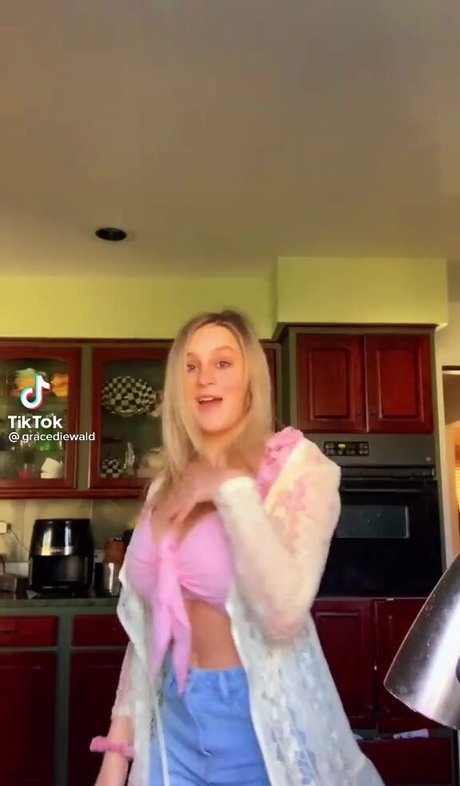 Gracie Diewald adult star photo