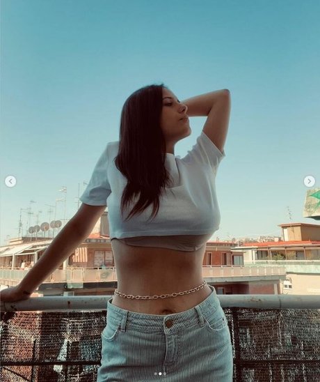 Maria Vittoria actress pics