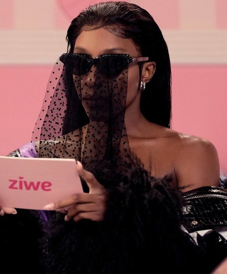 blonde secretary onlyfans nude photos