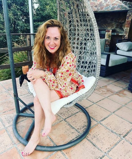 Martel Maxwell nude model pictures