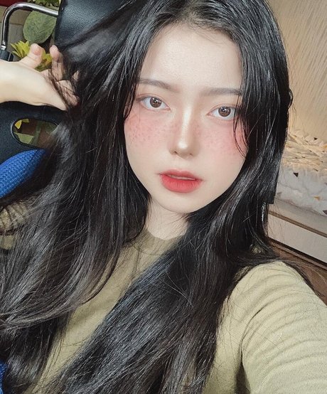 Mihye02 free model image