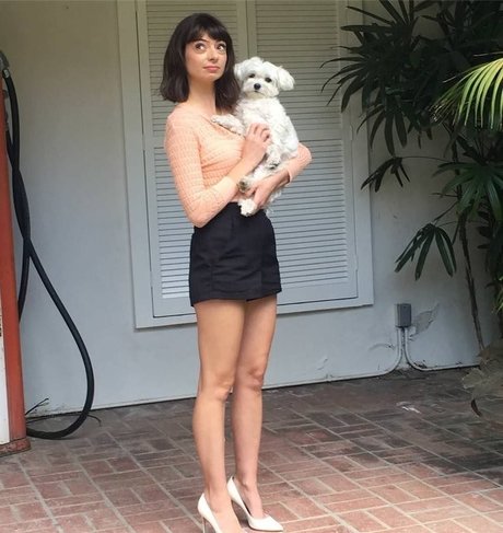 Kate Micucci nudes pornstar picture