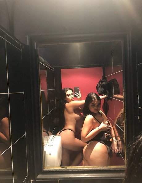 Mikaelatesta star best pictures