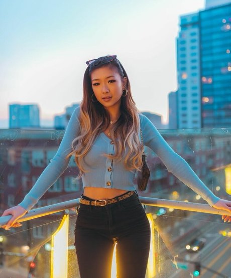 Gloriawuuu exclusive pornstar img