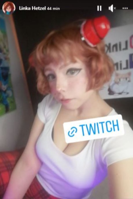 Linka Campanelli model sexy images