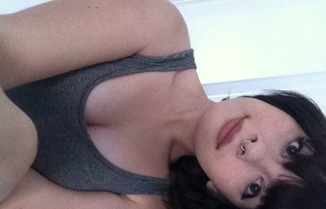 Marsupialmami pornstar sexy image