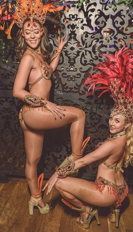 Lydia Hewitt star beautiful pic