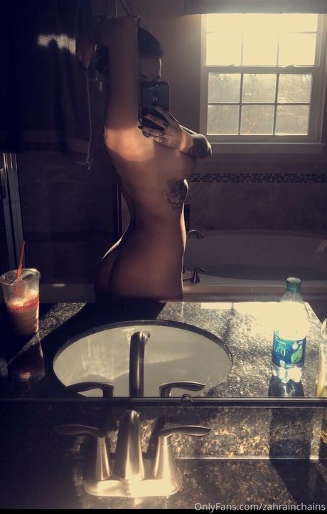 Zahrainchains pornstar sexy images