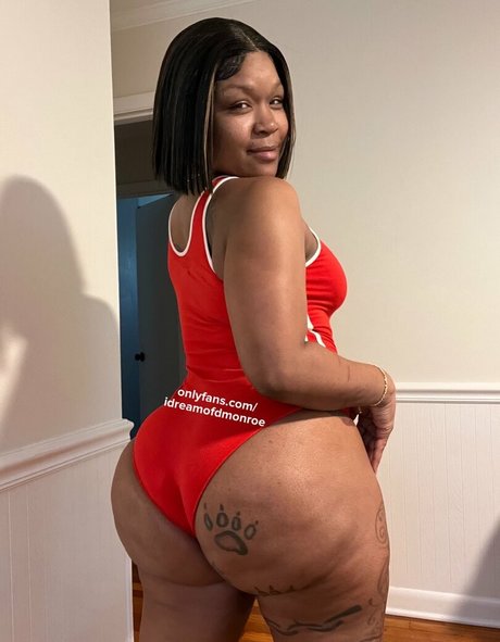 Diamond Monroe beautiful pornstar picture