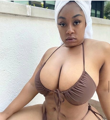 brittney tonee model hot images