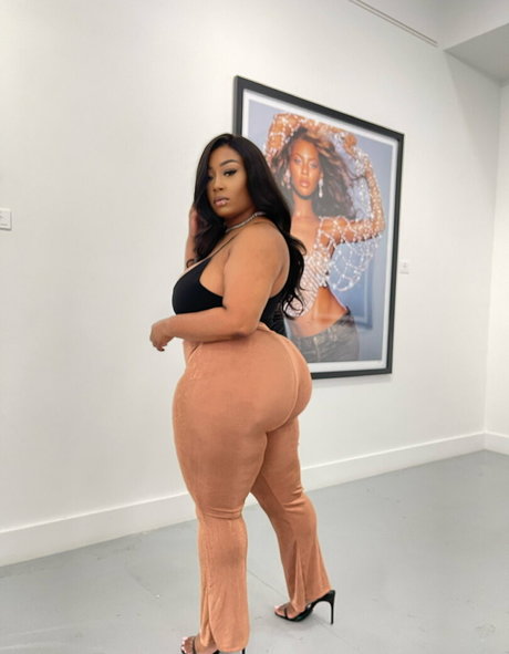 brittney tonee star adult img