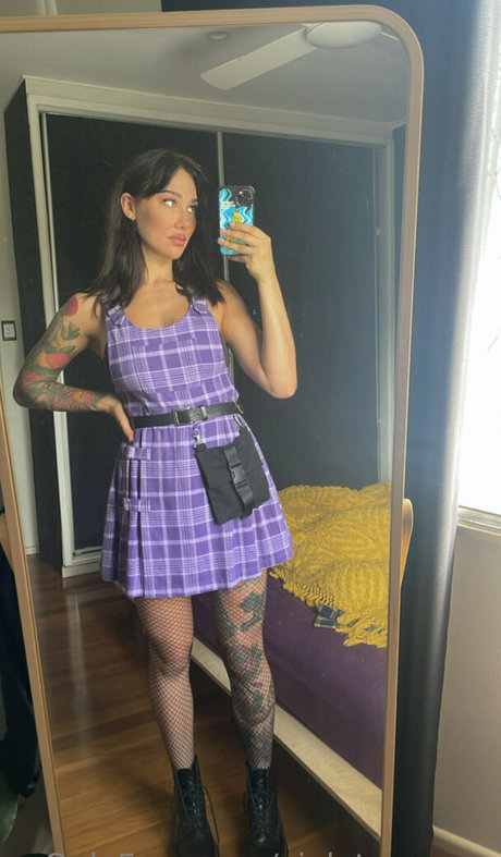 cfcourt pornstar nude pics