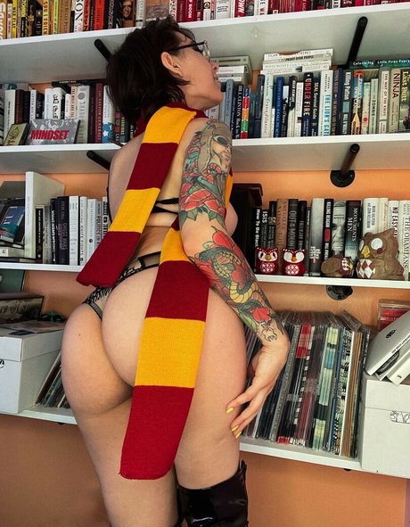 Skyhook Nova top pornstar gallery