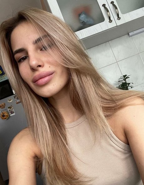 Kris Blow nice star photo