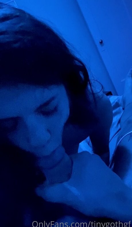 TInyGothGF model best photo