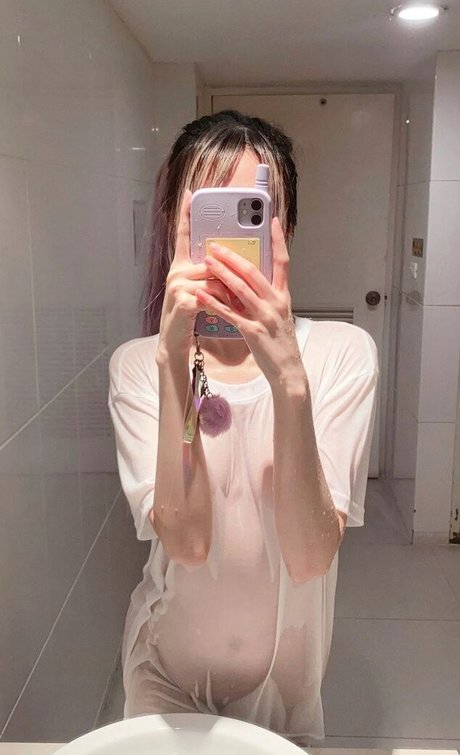 stepdaughter onlyfans xxx photo