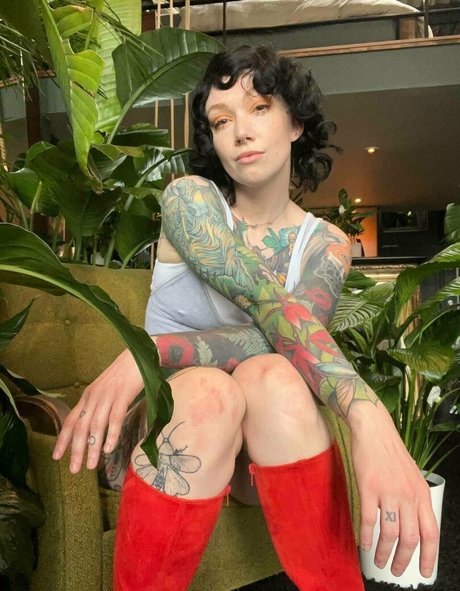 matildassecret sexy model archive