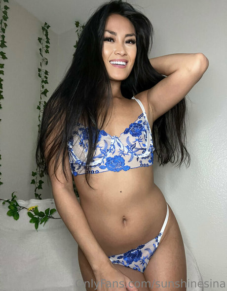 sunshinesinababy free model pics