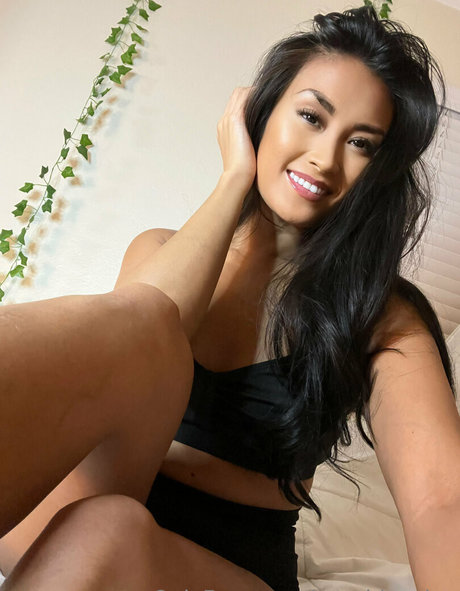 sunshinesinababy model sexy photos