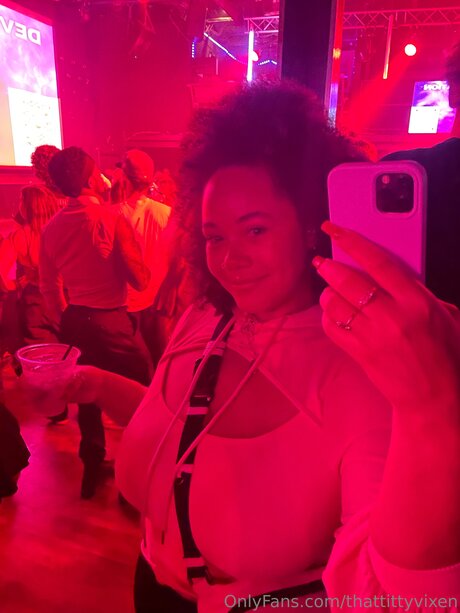 Ms Champagne high quality actress photos