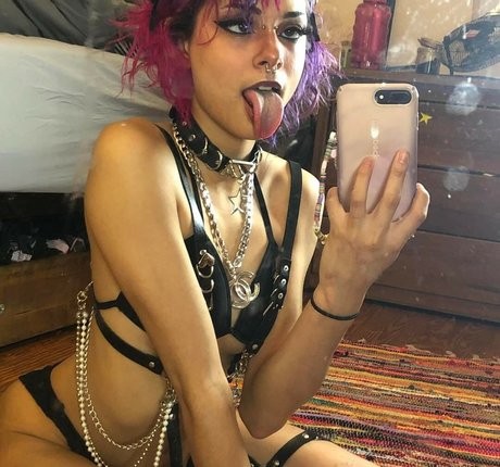 Nymphfairy2002 xxx model gallery