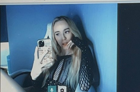 courtneyriverss best model archive