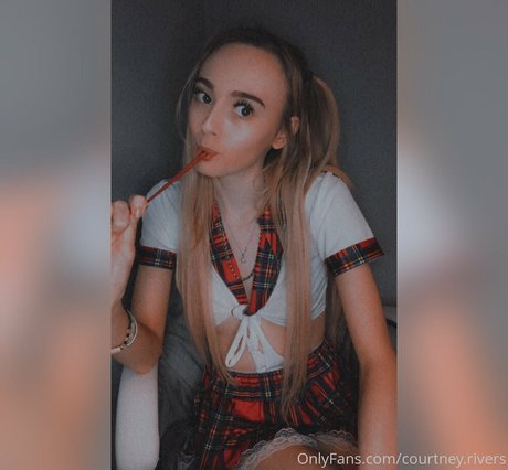 athletic milf onlyfans free nude image