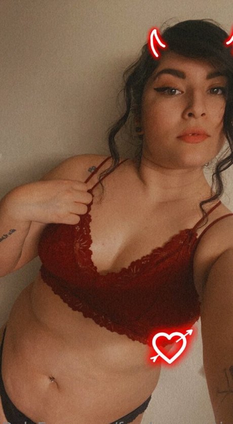 skinny shemale onlyfans top images