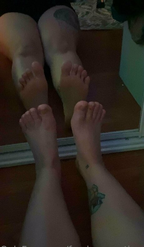 FandomReactions adult actress photo