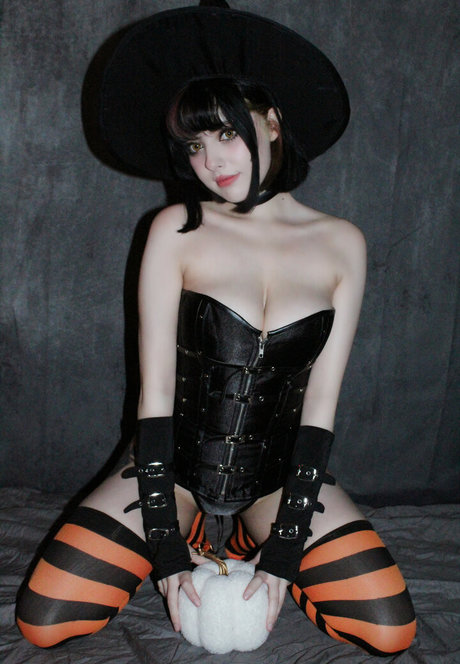 perfect feet onlyfans pornographic pic