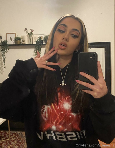 Vixenesha top pornstar pictures