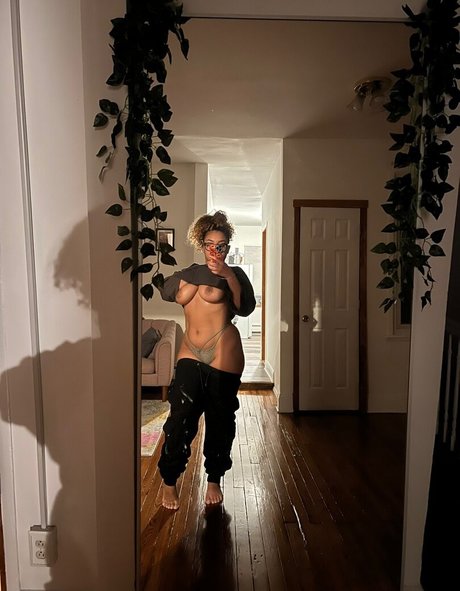 Curlygardens perfect star image