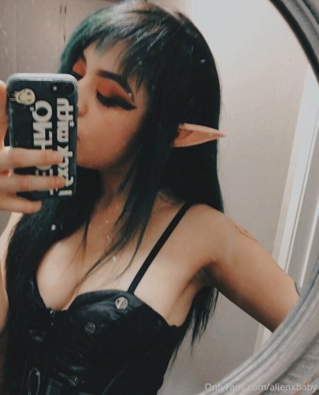 curvy kitty onlyfans nude archive