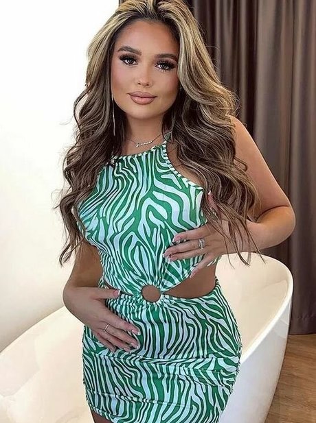 Summer Wrench hot actress gallery