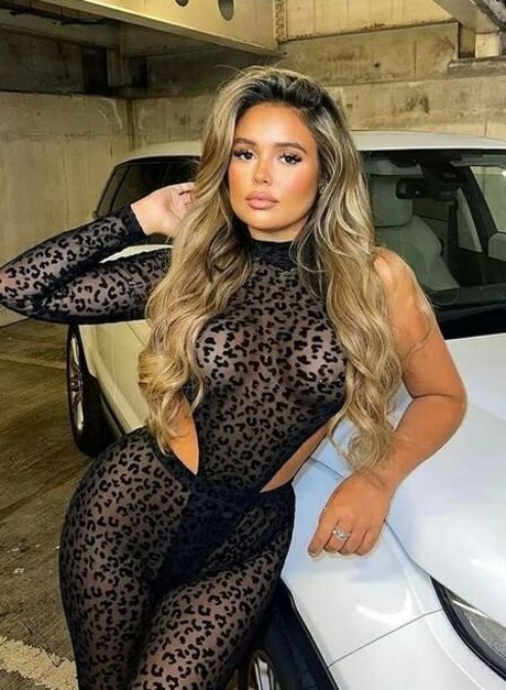 Summer Wrench star best pics