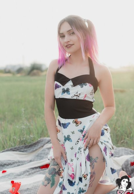 Amelieweed xxx model pics