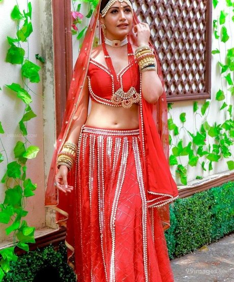 Surbhi Chandna pornographic actress pic