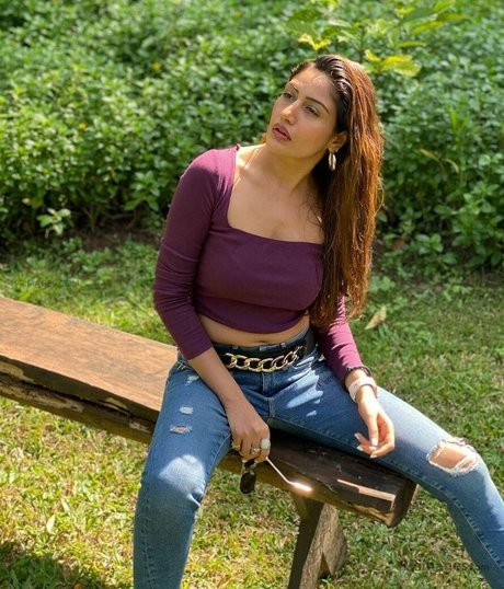 Surbhi Chandna best model image