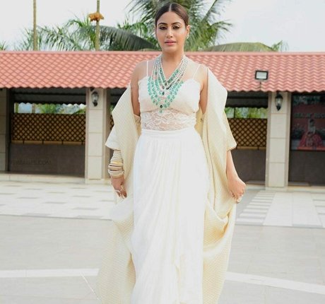 Surbhi Chandna model xxx picture