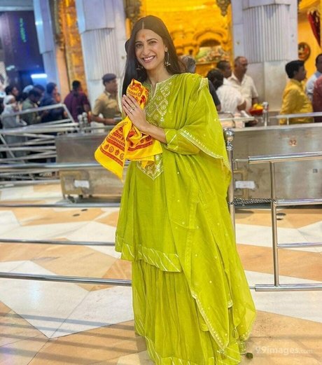 Aahana Kumra pornstar sexy image