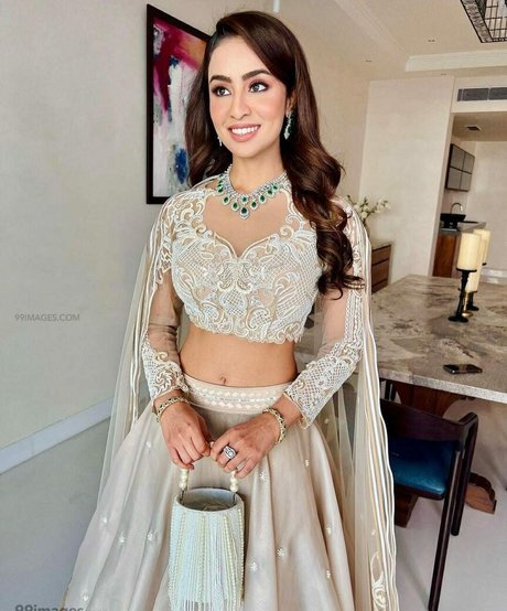 Musskan Sethi star sexy picture