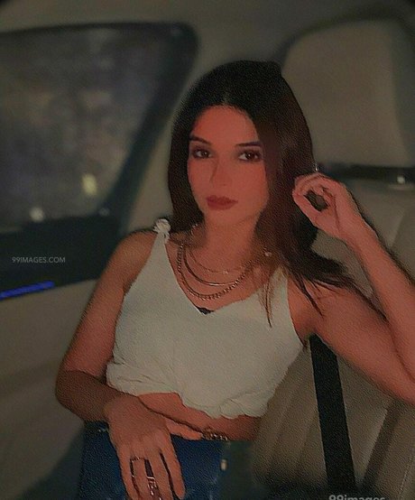 Bhavika Sharma naked pornstar pics